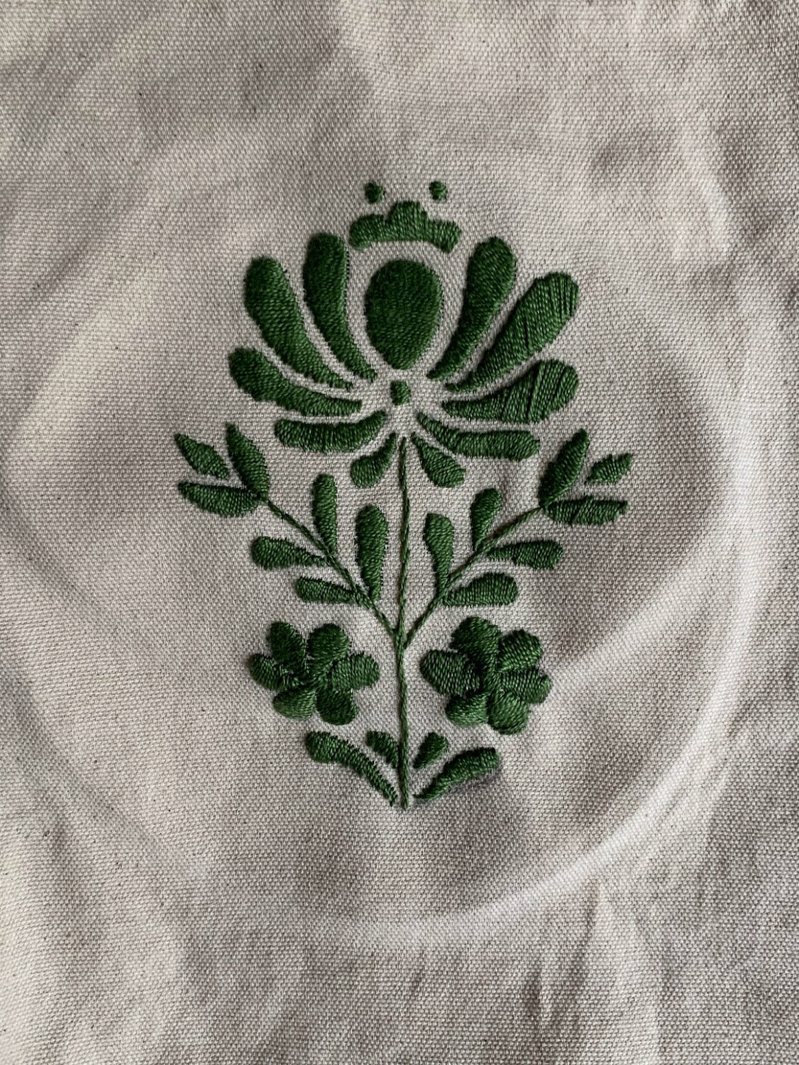 Zold Tote Bag