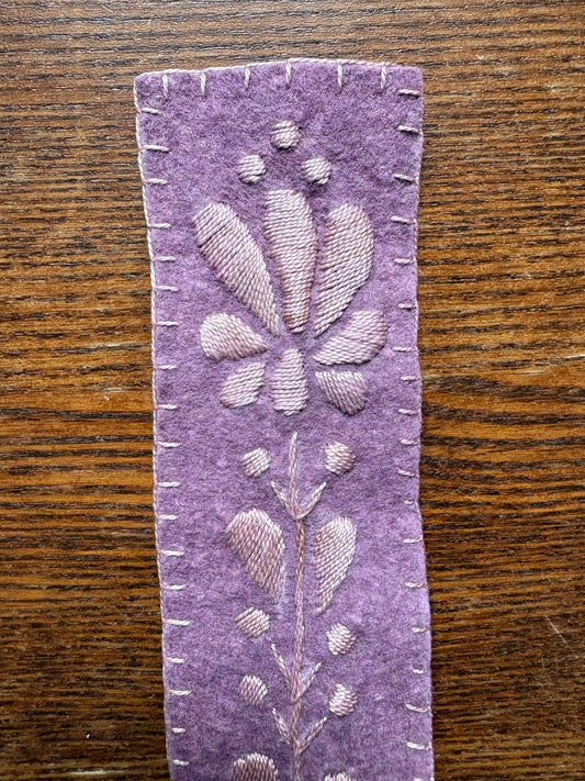 Lila Bookmark