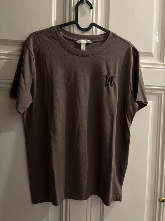 Brown himzesbydidi