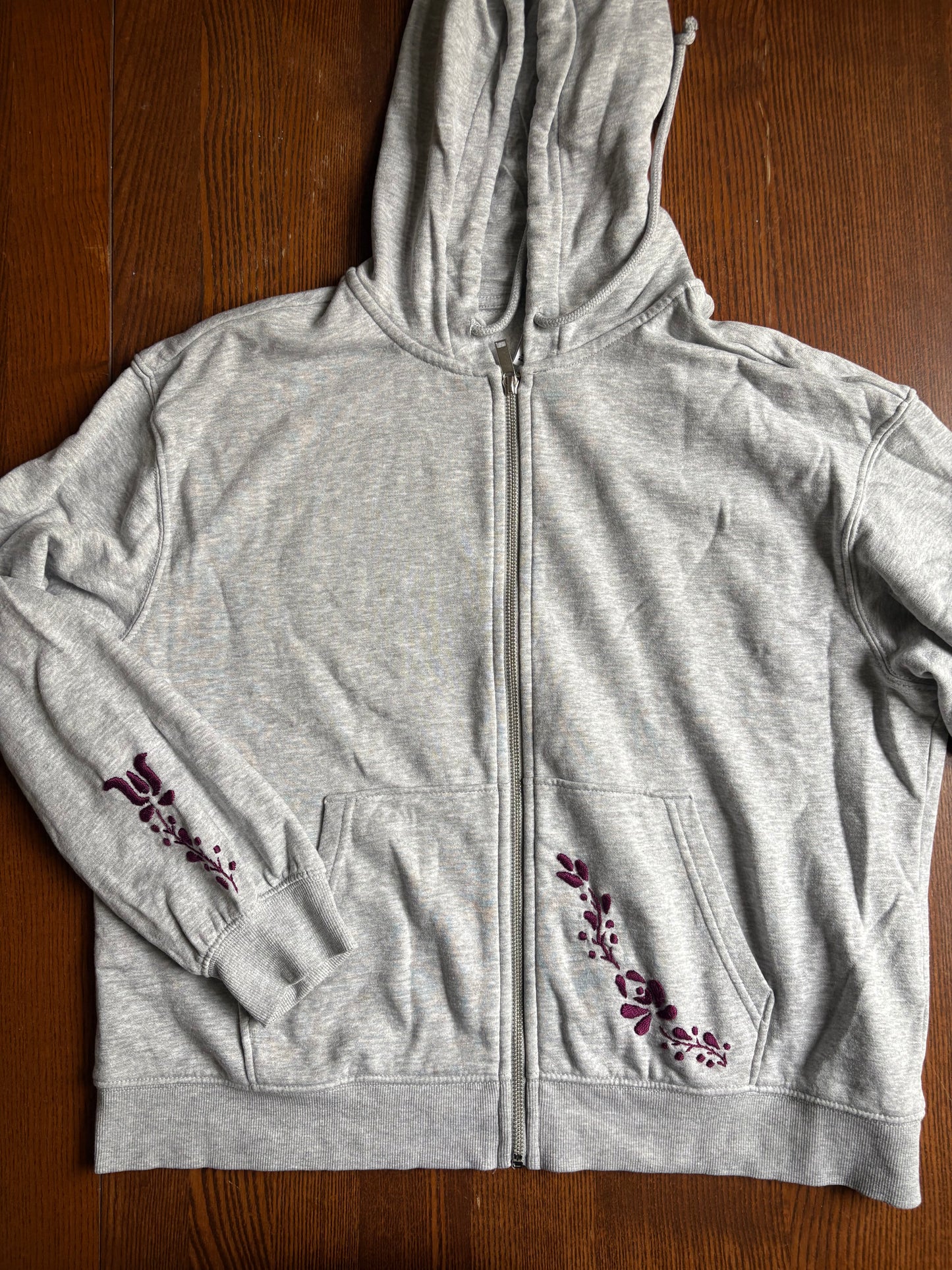 Violeta Zip-up Hoodie