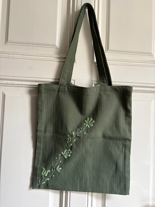 Verde Tote Bag