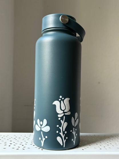 Bottom Floral Water bottle
