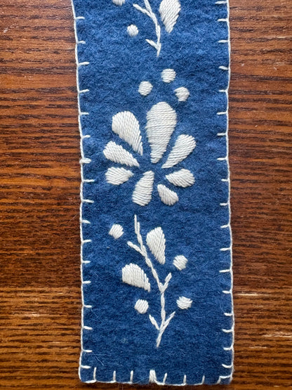 Azul Bookmarker